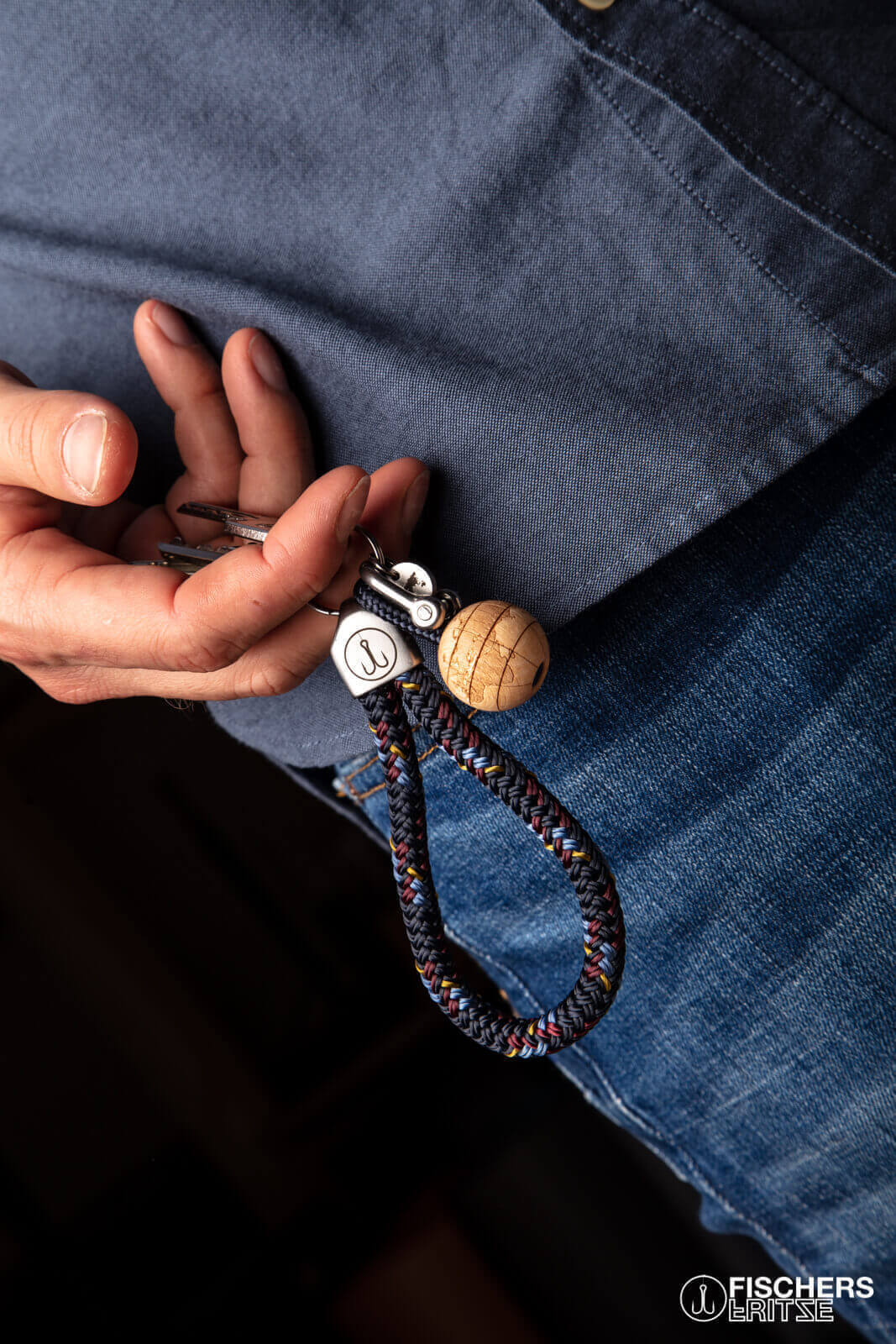 Big Herring Nils - Navy Blue Dark Red Pastel Blue Curry Yellow