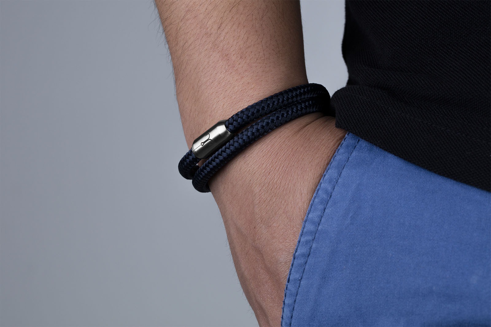 Magnetverschluss Armband Segeltau mit Fischers Fritze Angelhaken-Gravur auf Edelstahl