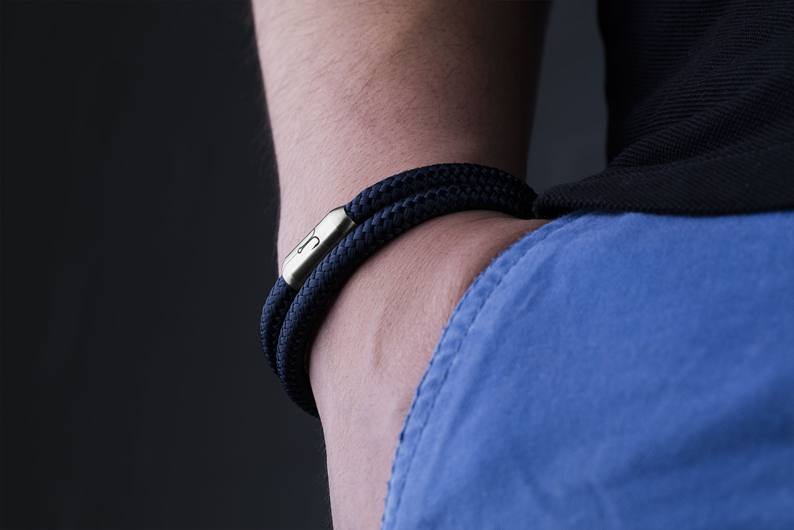 Magnetverschluss Armband Segeltau mit Fischers Fritze Angelhaken-Gravur auf Edelstahl
