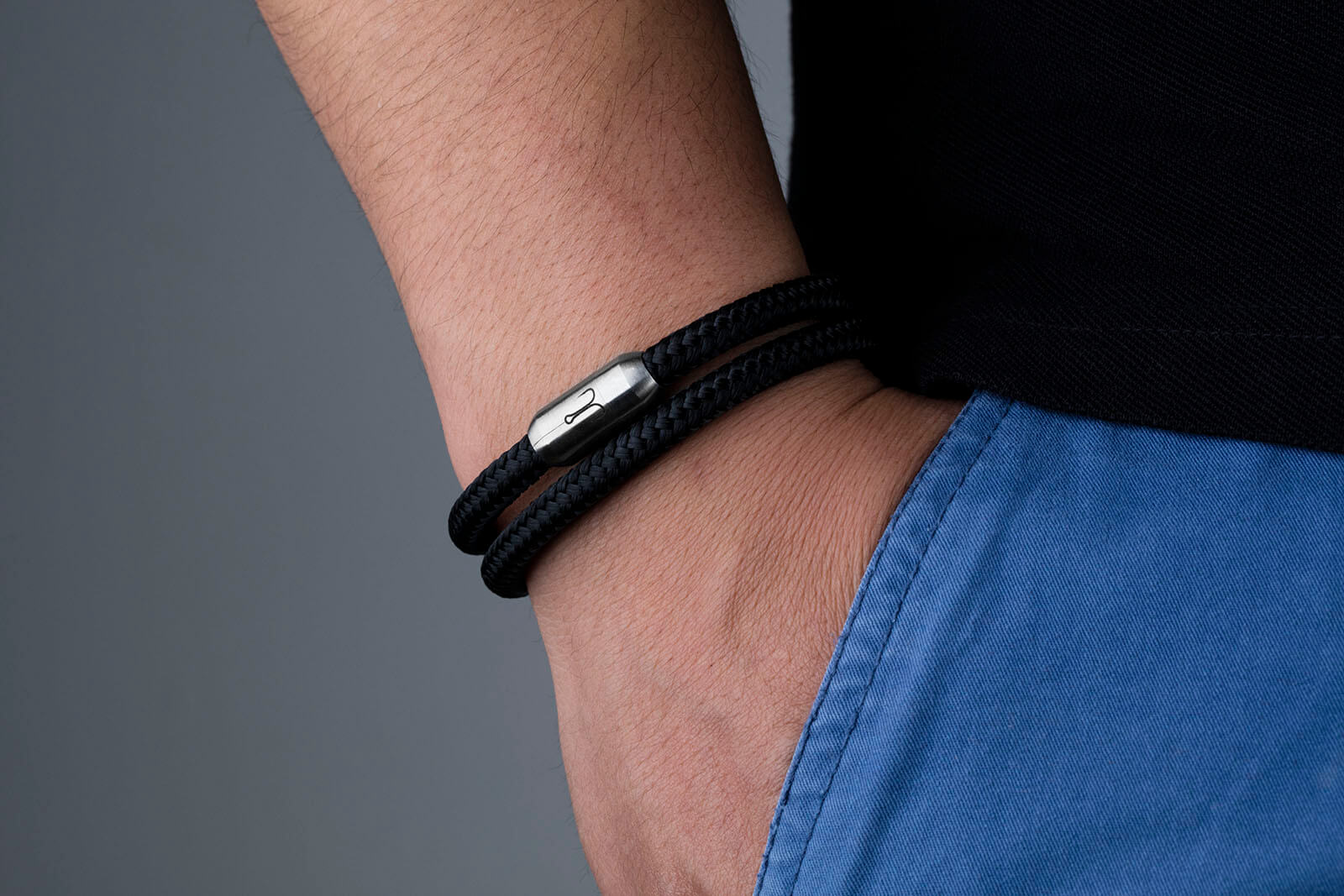 Magnetverschluss Armband Segeltau mit Fischers Fritze Angelhaken-Gravur auf Edelstahl