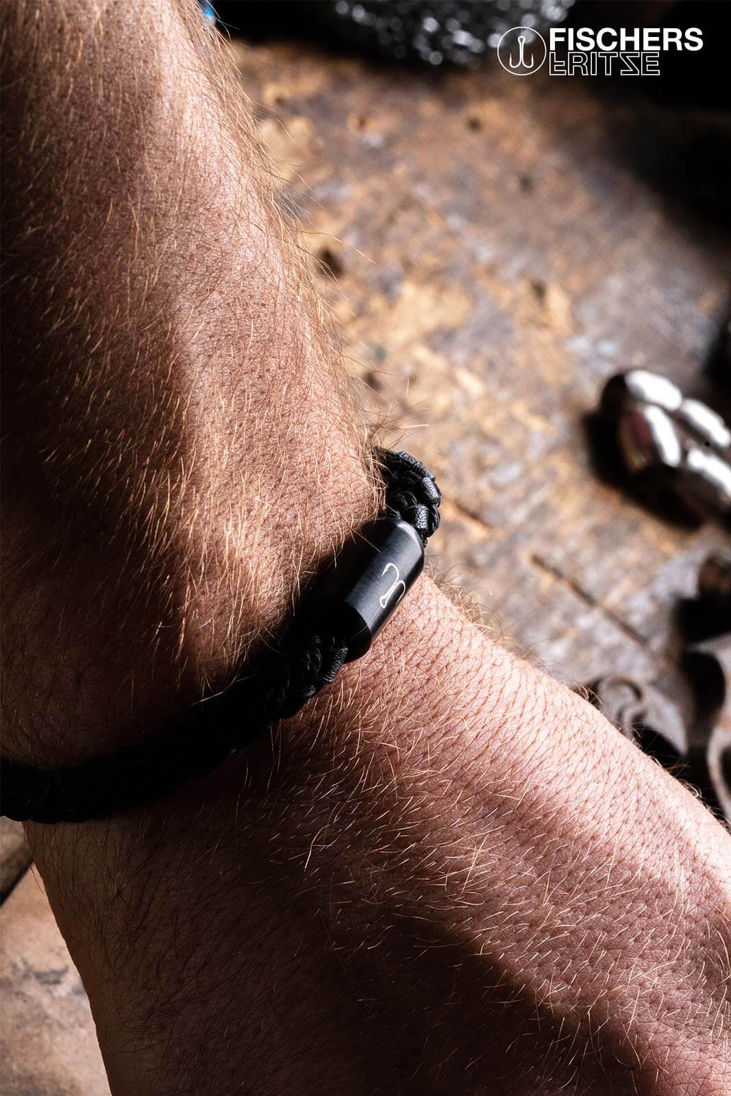 Leather Torpedo Crab Fiene - Black Braided