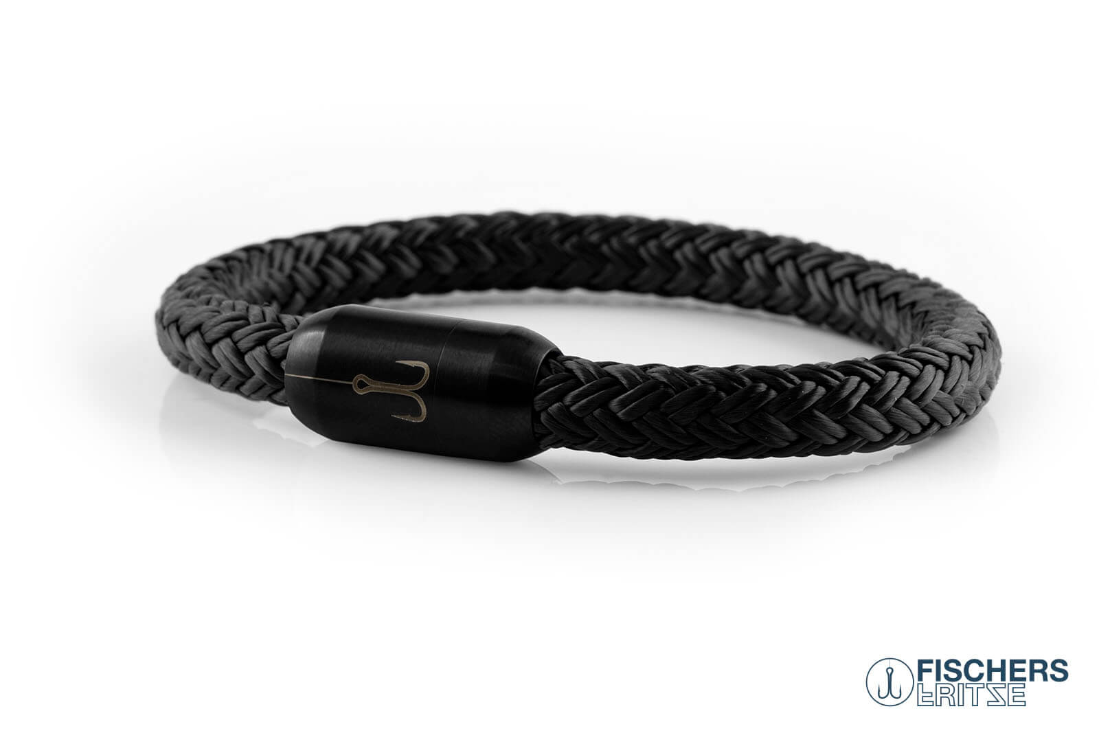 Schwarzes Armband mit tief schwarzem Magnetverschluss, Edelstahlgravur mit Angelhaken von Fischers Fritze