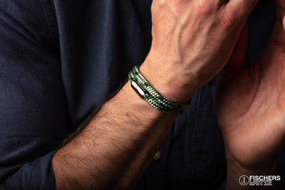 Shrimp Bjarne - Pastel Green Grass Dark Green