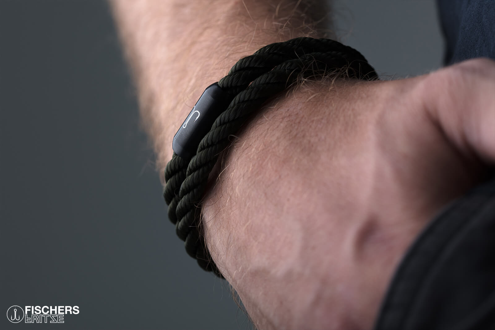 fischers fritze armband torpedogarnele segeltau olivgruen gedreht jakob nah